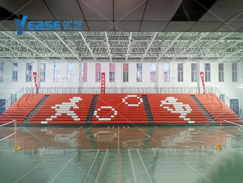 內(nèi)蒙古大學(xué)附屬中學(xué)體育館